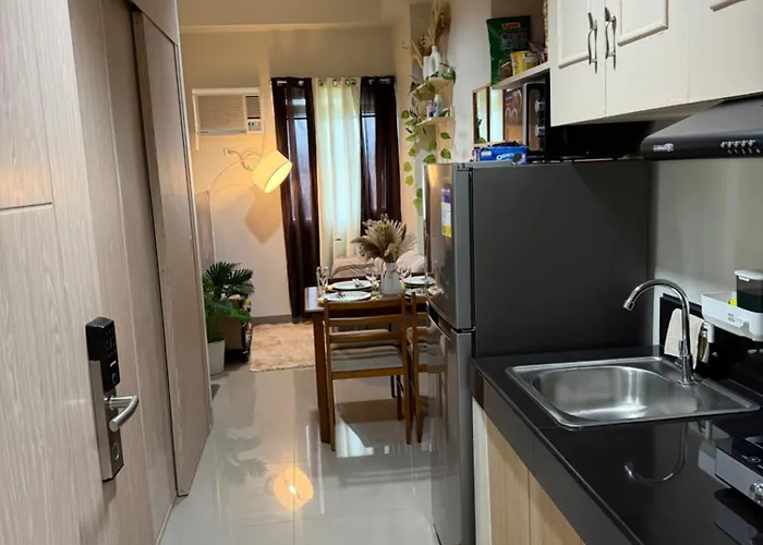 Luxe Staycation By Joy At Charm Cainta 公寓式飯店 *