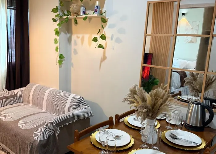Luxe Staycation By Joy At Charm Cainta